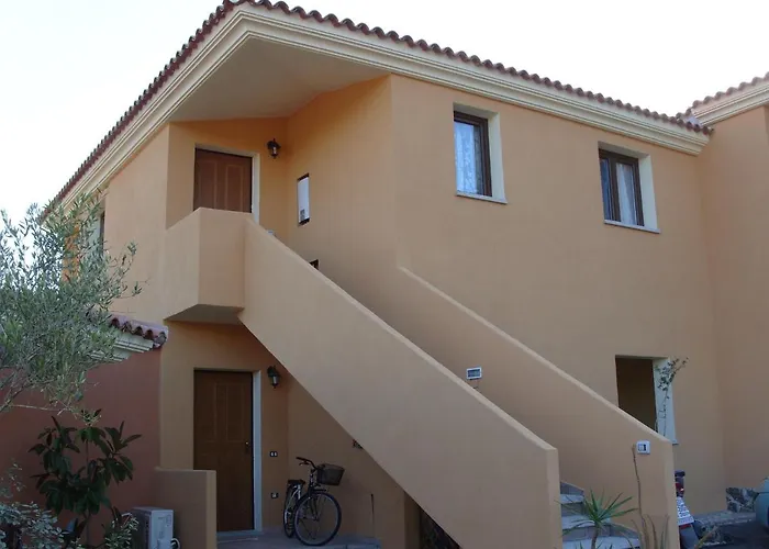 Casa vacanze Casadelfaro Primo Piano 600mt Dalla Olbia
