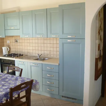 4casadelfaro Primo Piano 600mt Dalla أولبيا