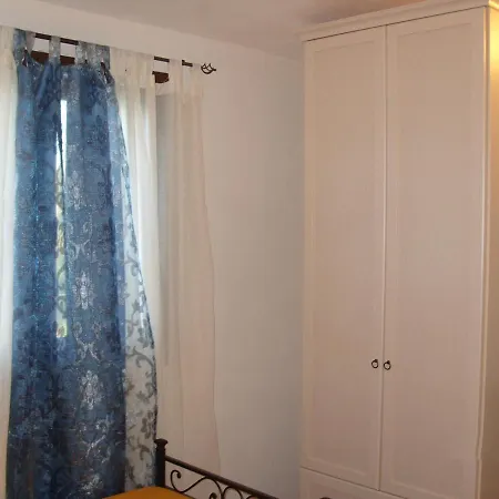 Casadelfaro Primo Piano 600mt Dalla