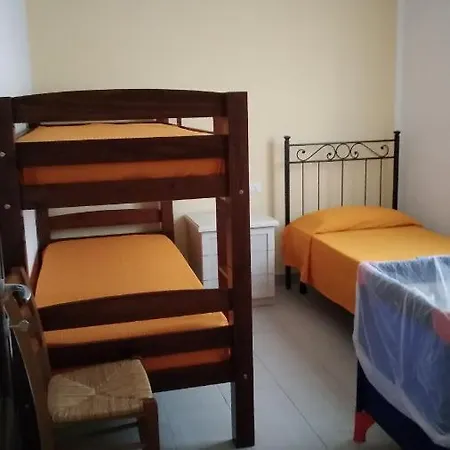 Casadelfaro Primo Piano 600mt Dalla *