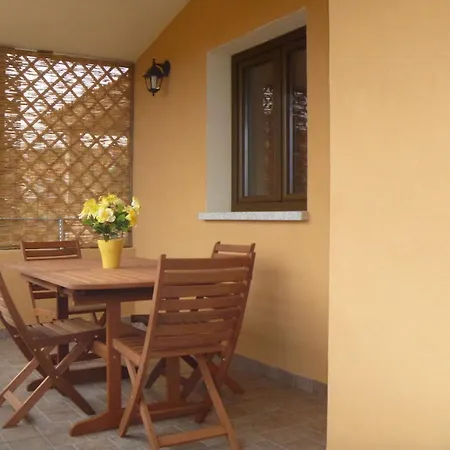 4casadelfaro Primo Piano 600mt Dalla * Olbia